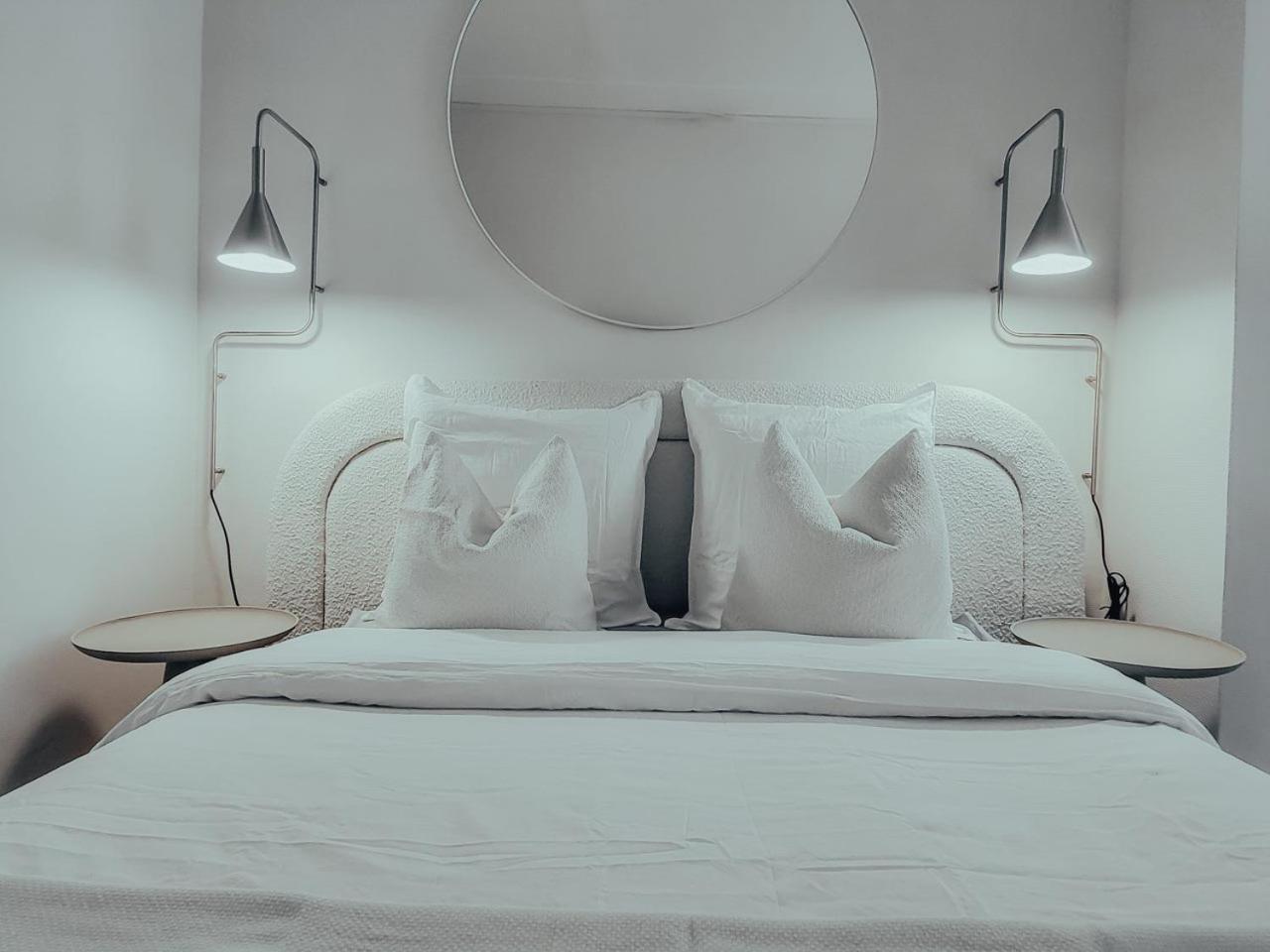 Suite Onega Лион Екстериор снимка