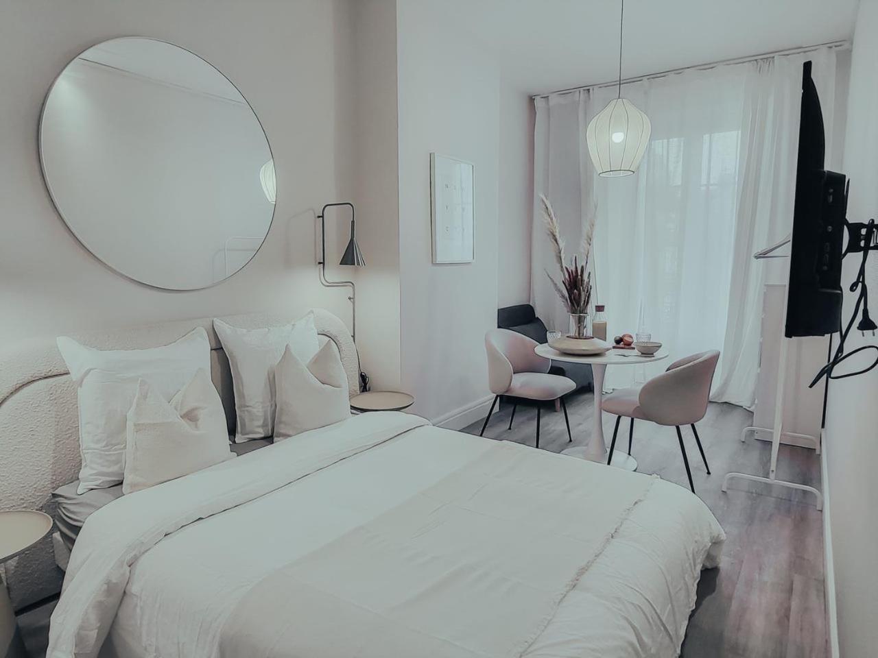 Suite Onega Лион Екстериор снимка