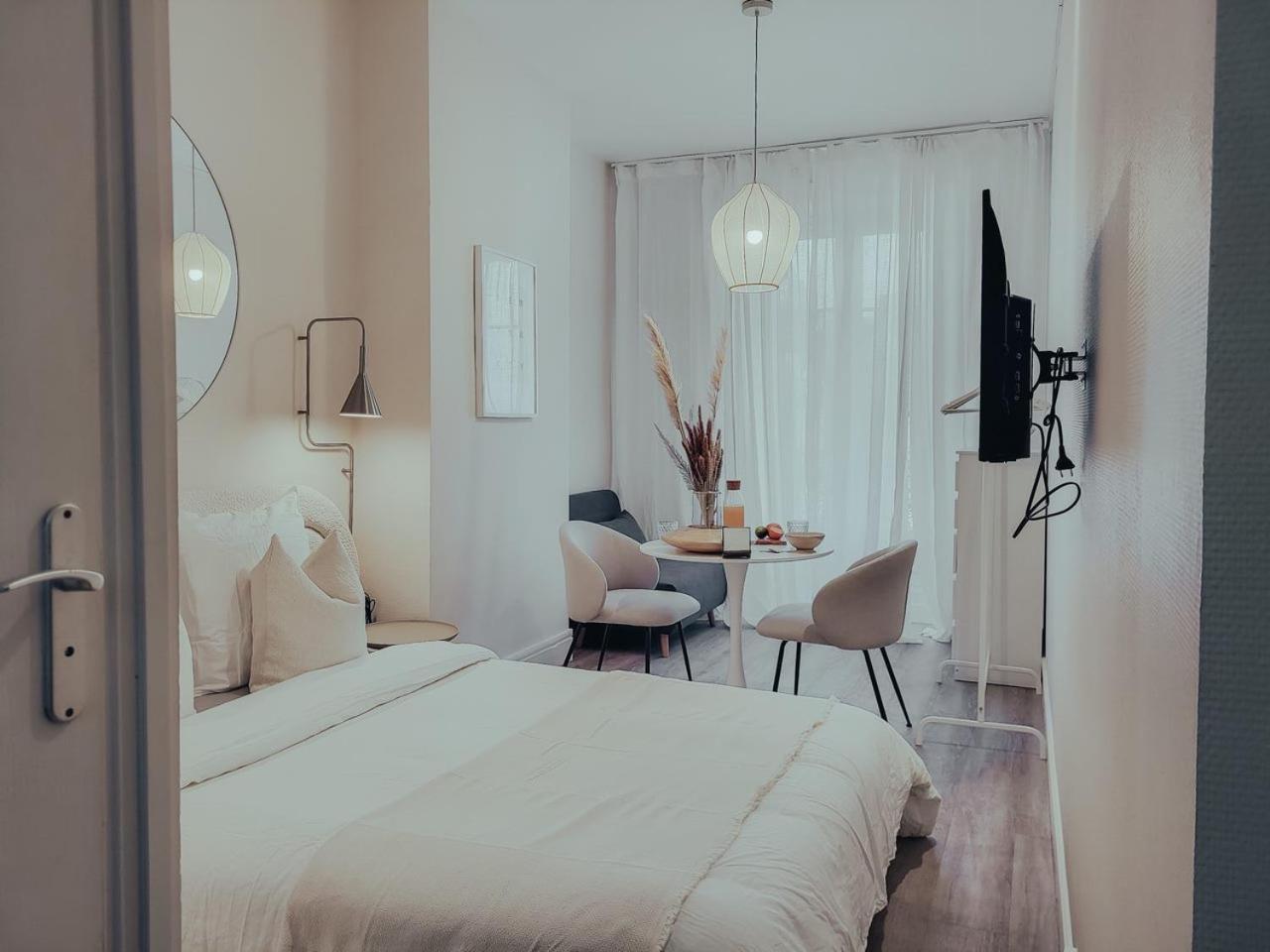 Suite Onega Лион Екстериор снимка
